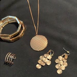 Rose gold colored set